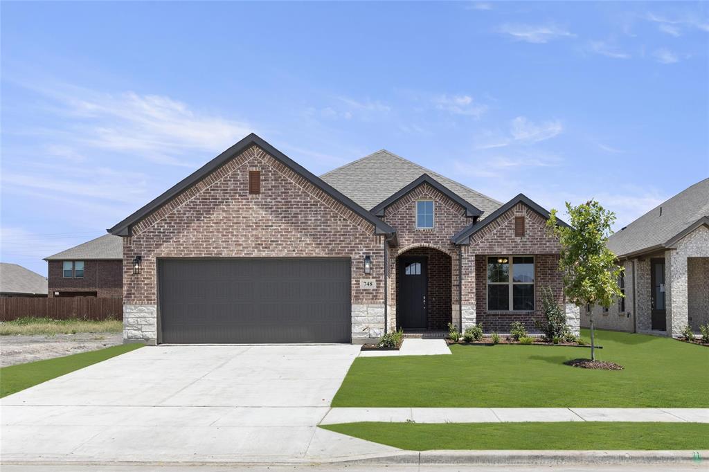 748 Parkside Property Photo