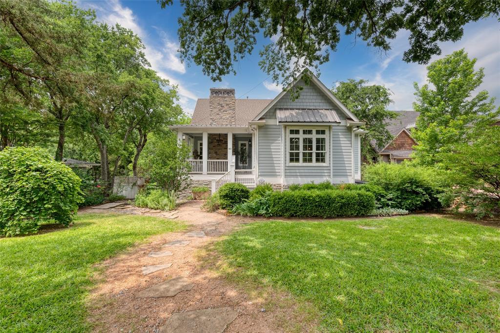 812 Baker Street Property Photo 1