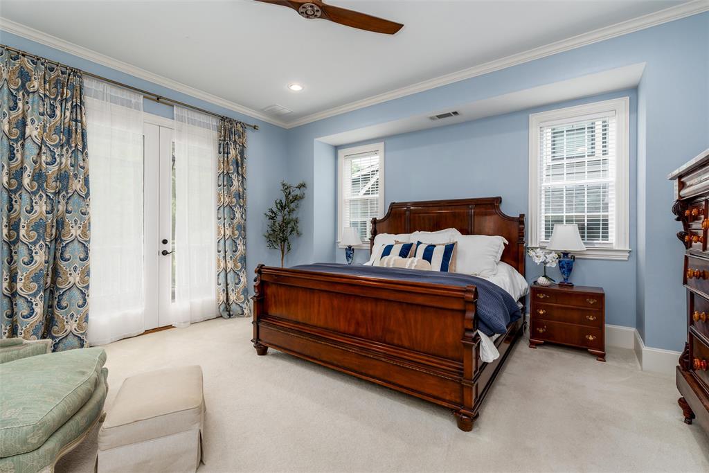 812 Baker Street Property Photo 14