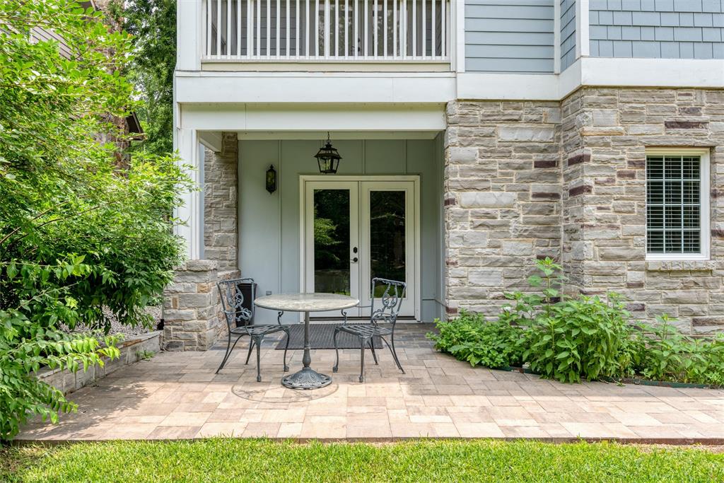 812 Baker Street Property Photo 24