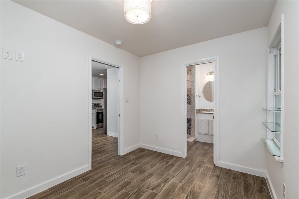 812 Baker Street Property Photo 34