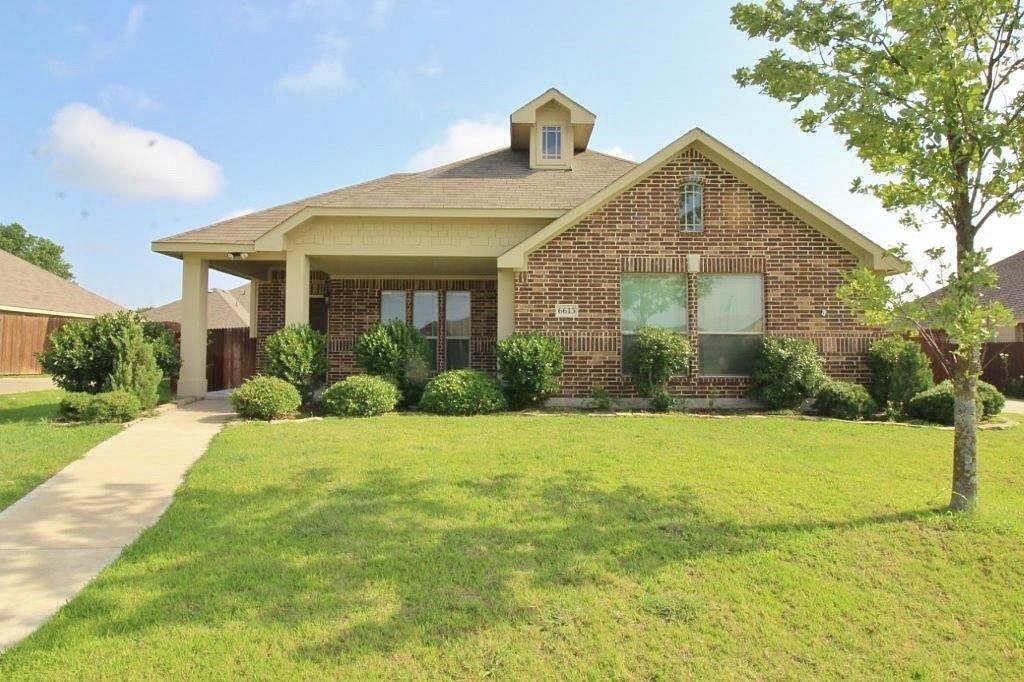 6613 Meadow Glen Drive Property Photo