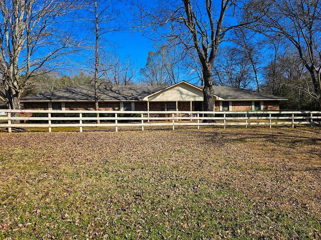 517 An County Road 147 Property Photo