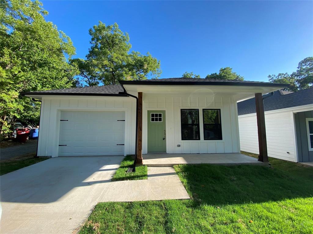 513 E Heron Street Property Photo