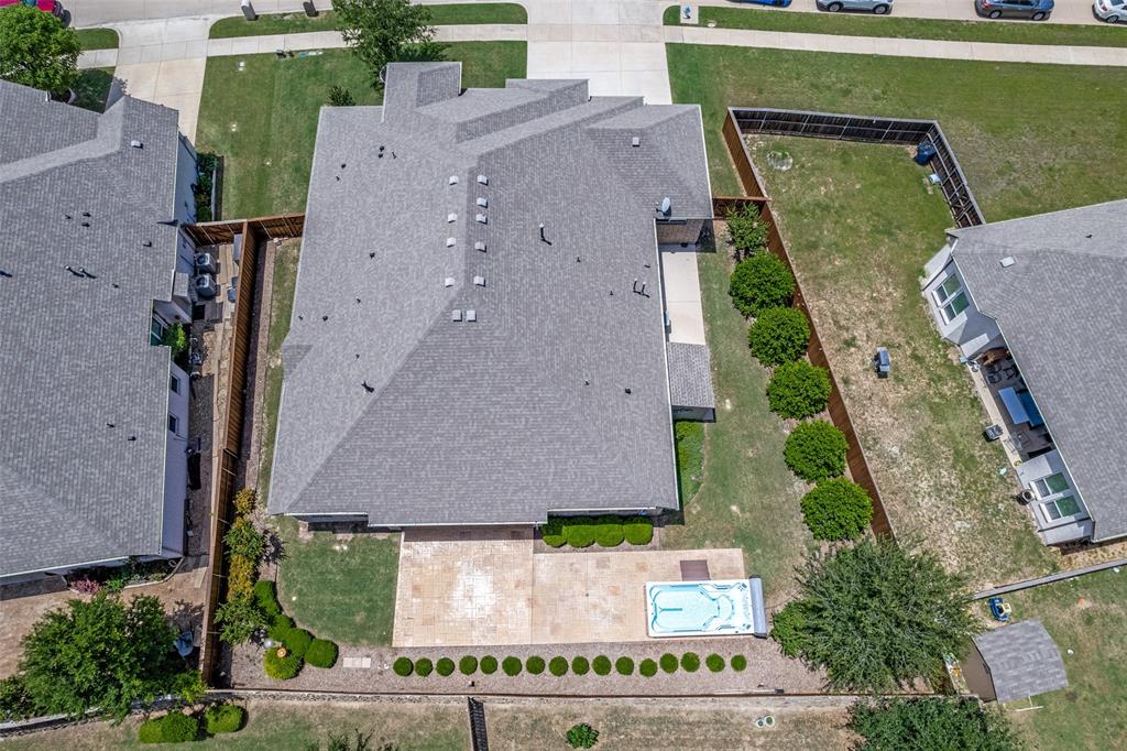 7908 Caddo Cove Property Photo 3