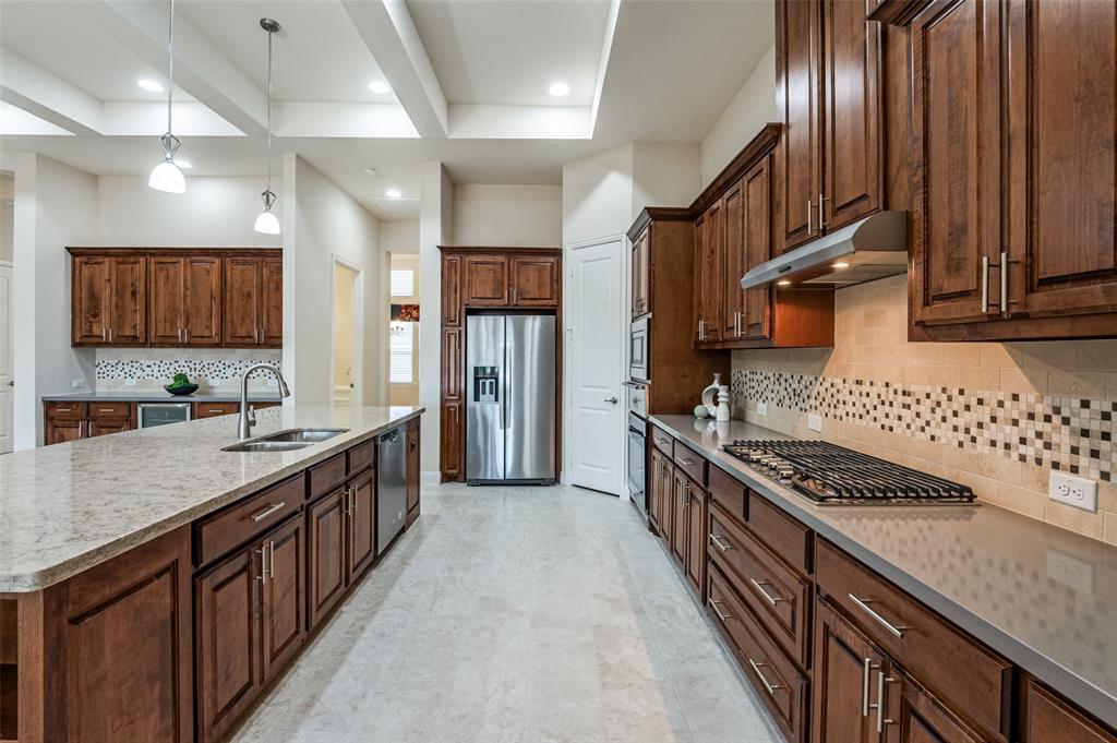 7908 Caddo Cove Property Photo 6