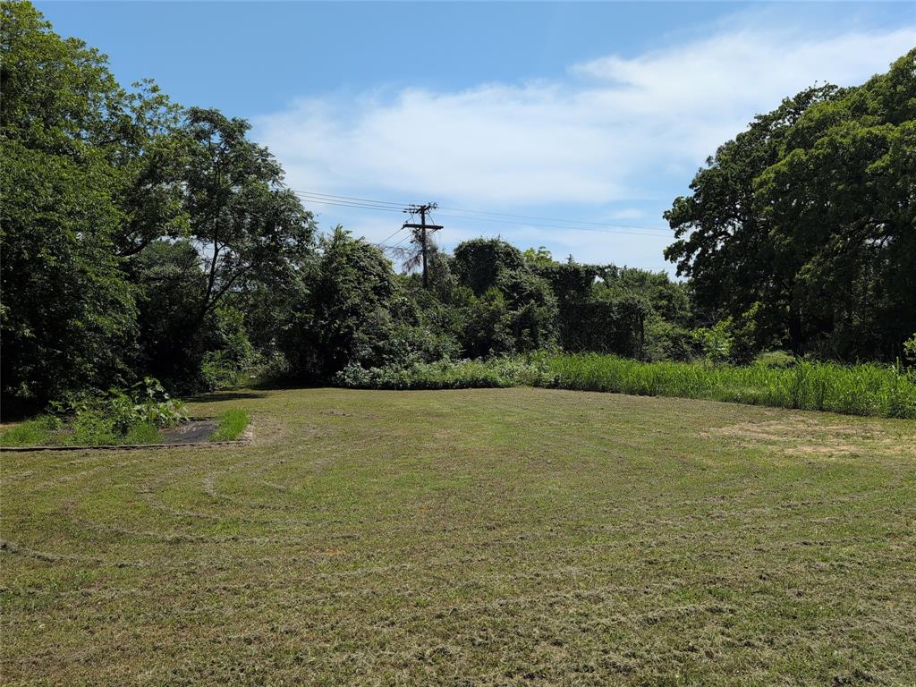 212 E Ellen Avenue Property Photo 1