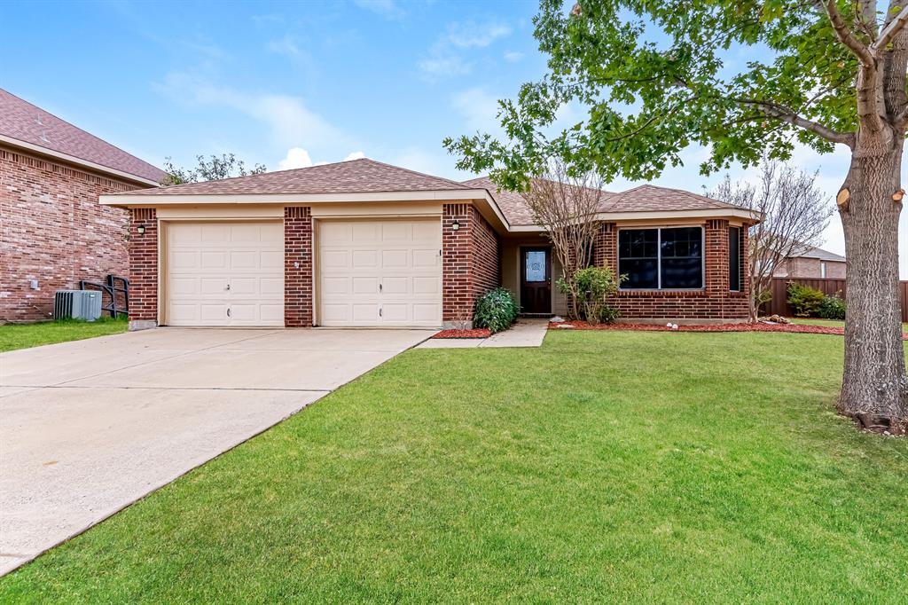 229 Silver Spur Drive Property Photo