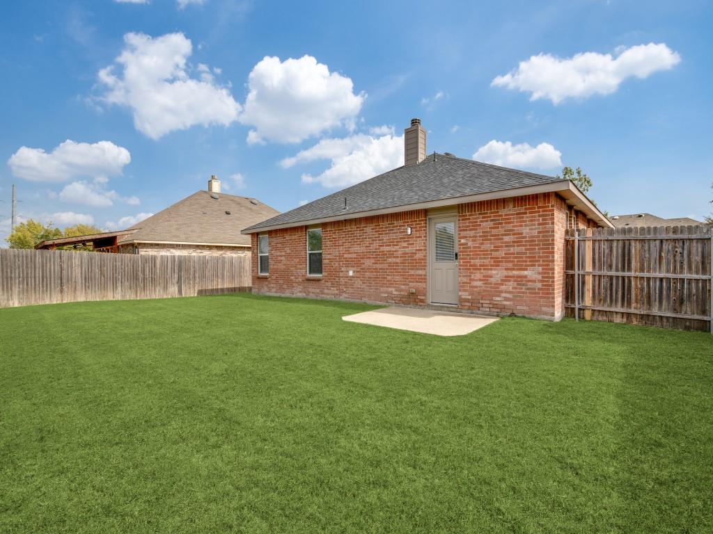 311 Mistflower Lane Property Photo 12