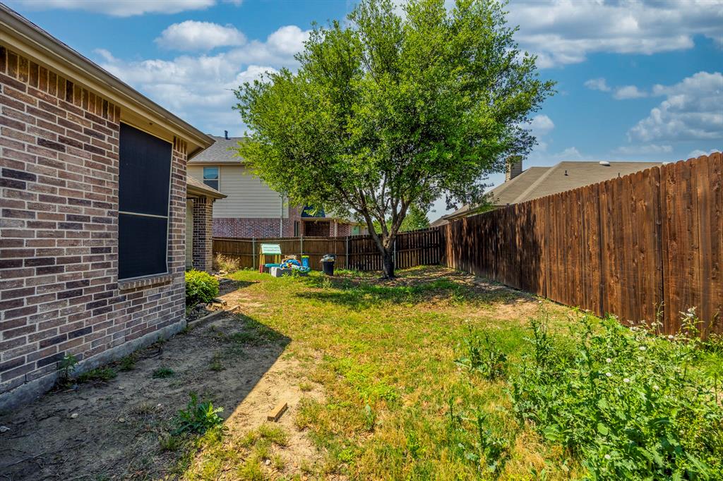 1413 Cedarbird Drive Property Photo 32