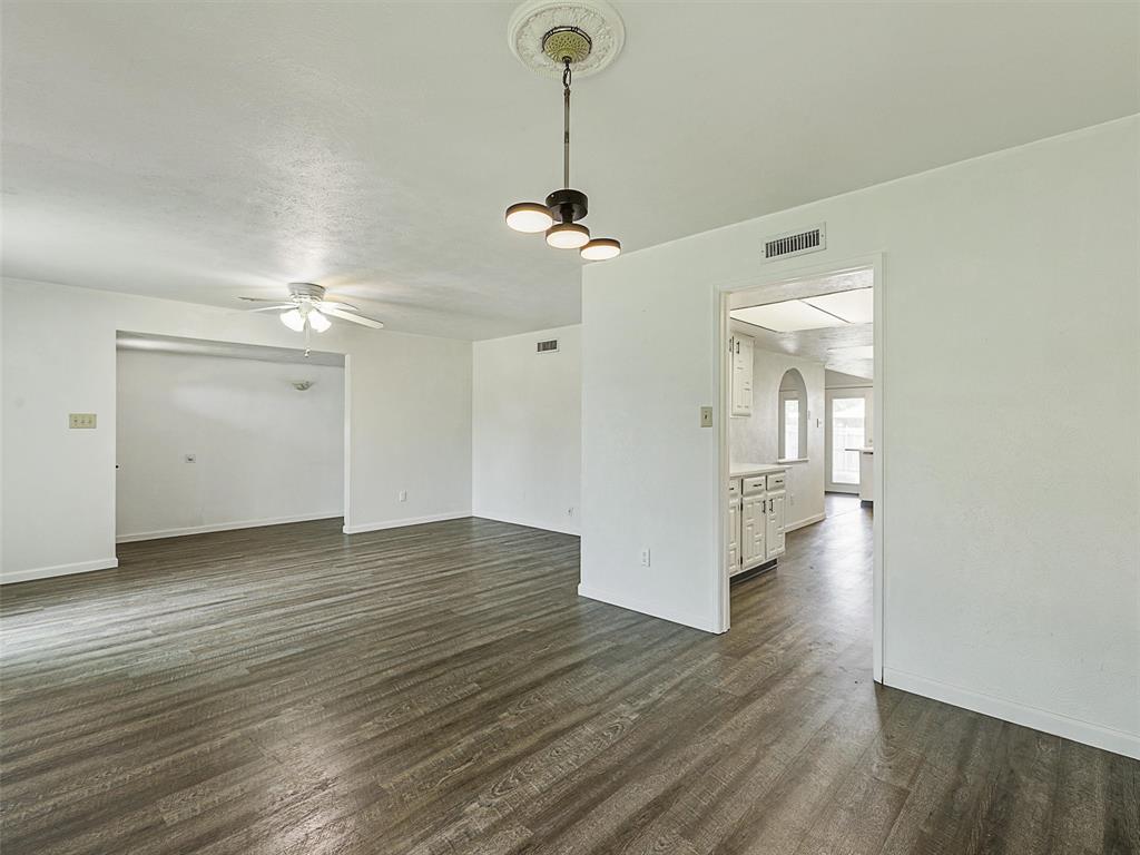 5632 Twitty Street Property Photo 9