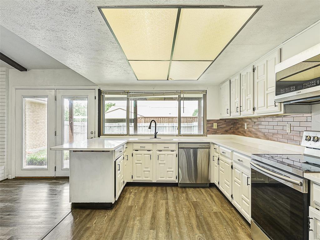 5632 Twitty Street Property Photo 11