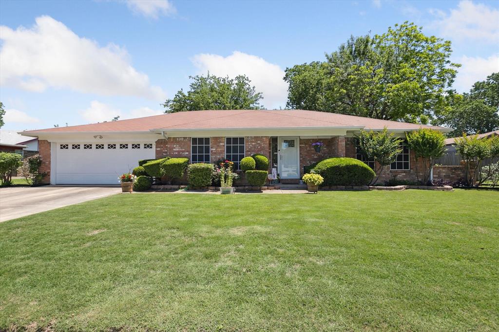 7108 Stonybrooke Drive Property Photo 1