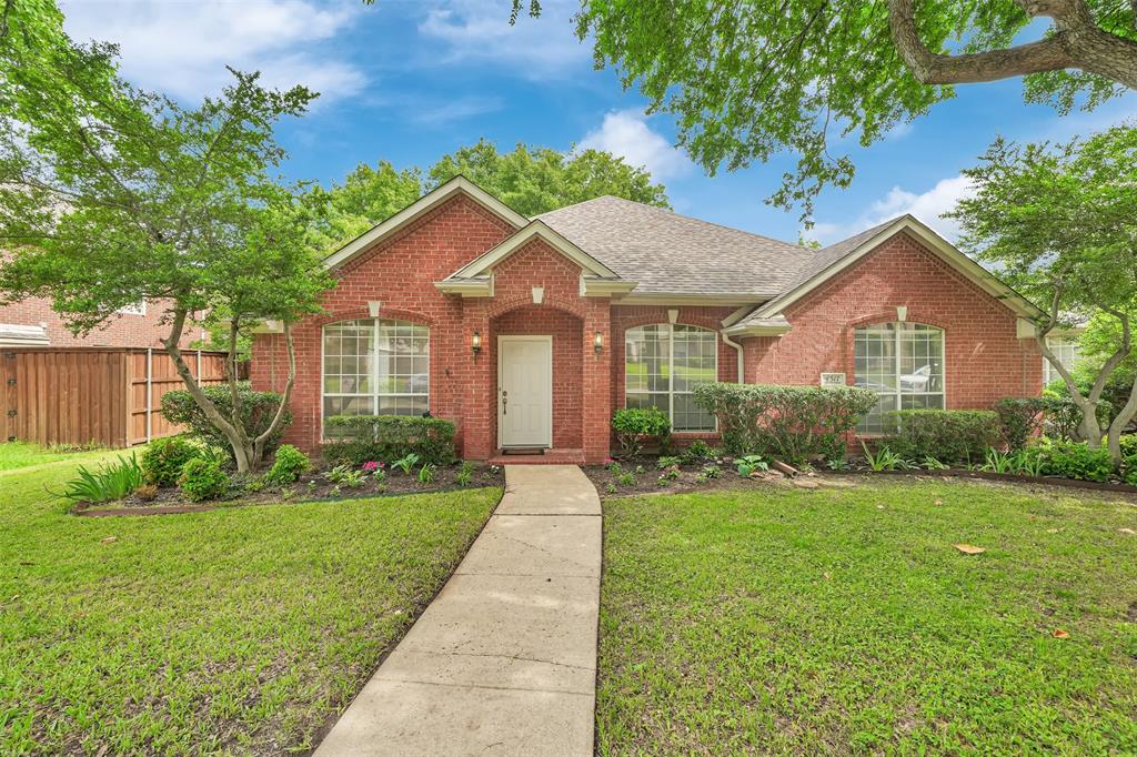 4317 Crown Ridge Drive Property Photo 1