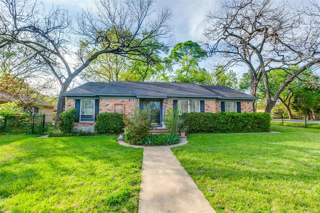 9551 E Lake Highlands Drive Property Photo