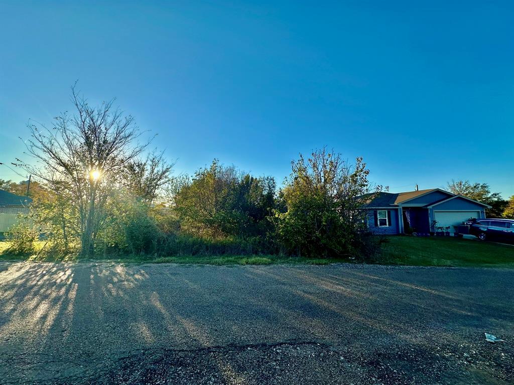z Flagship Lane Property Photo 1
