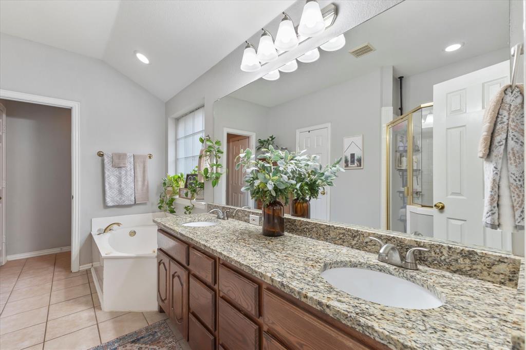 110 Stanford Property Photo 18