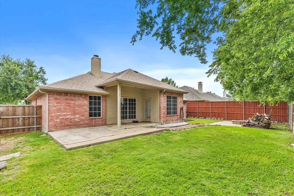 110 Stanford Property Photo 26
