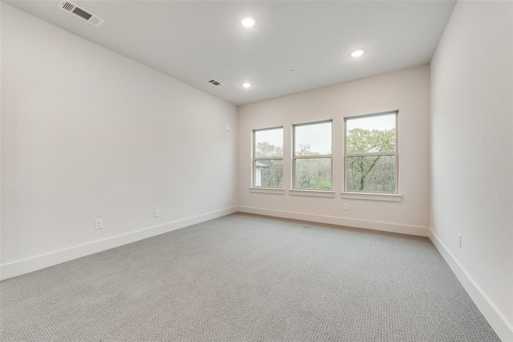 444 Waters Edge Drive 721 Property Photo 16