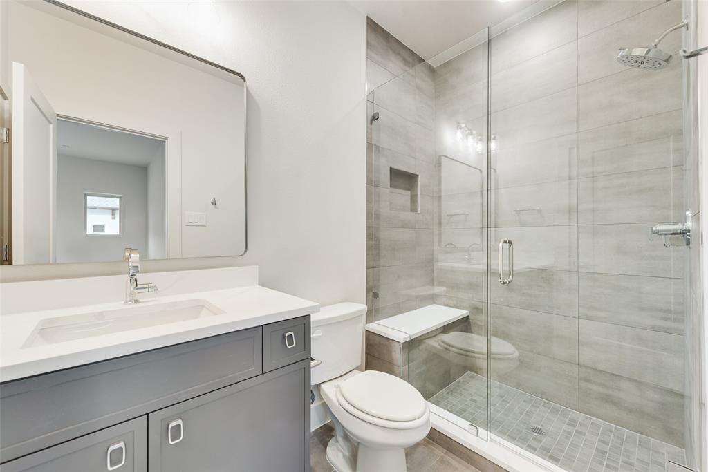 444 Waters Edge Drive 721 Property Photo 22