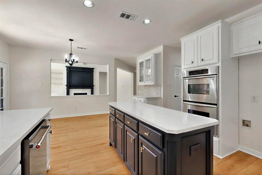 140 Collin Court Property Photo 10