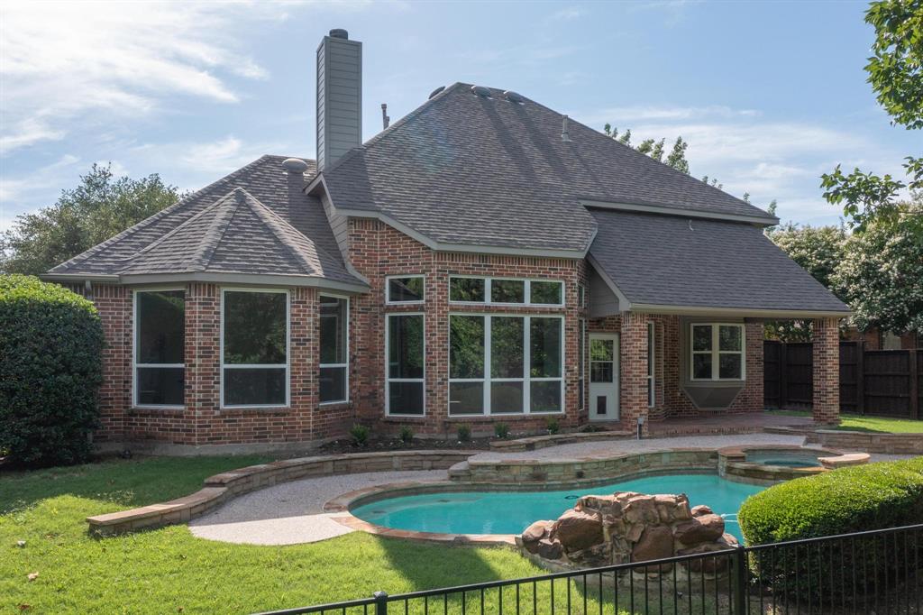 140 Collin Court Property Photo 32