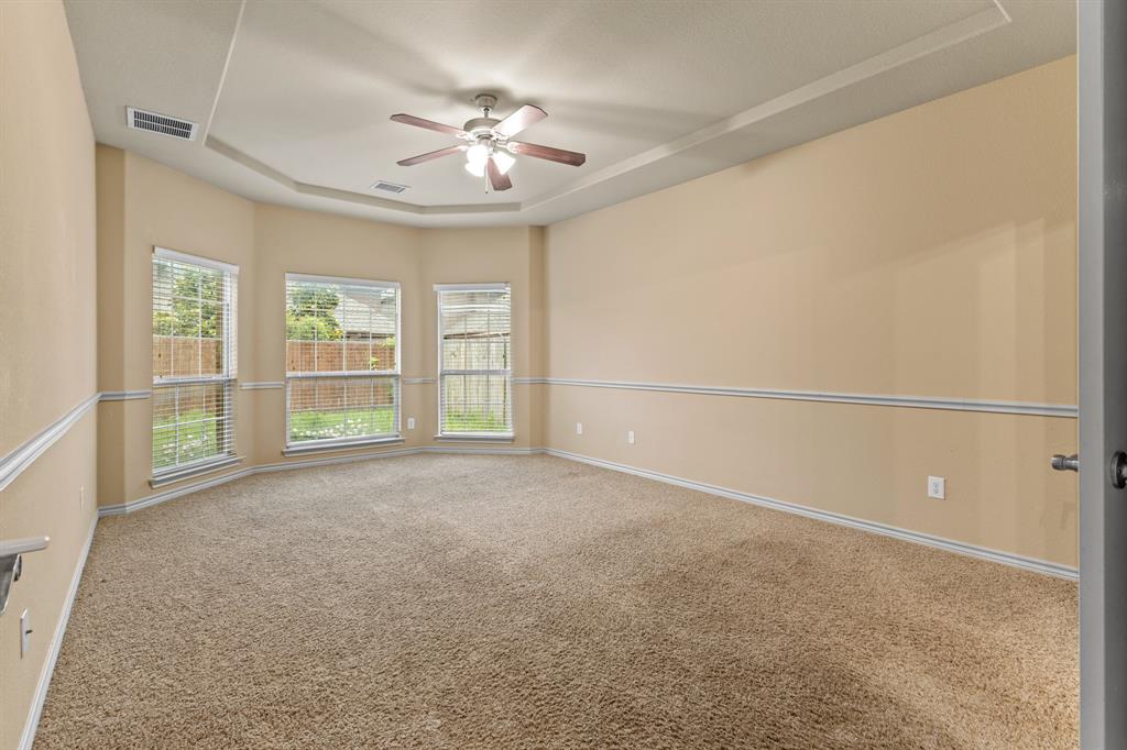 1420 Creosote Property Photo 12