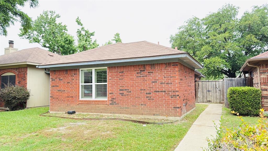 484 Grace Lane Property Photo