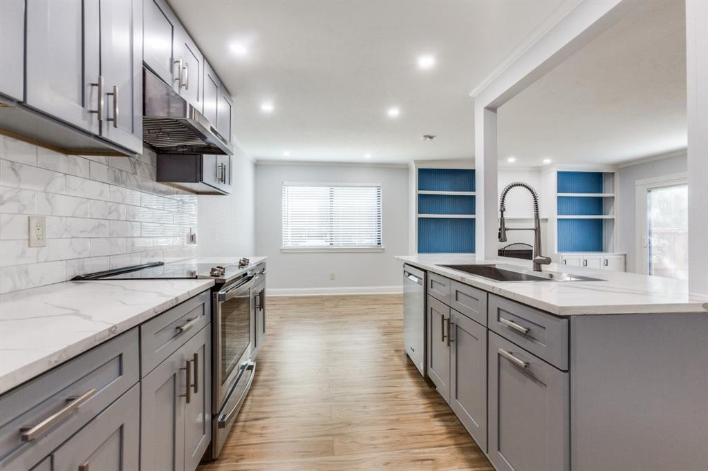 2638 Custer Parkway B Property Photo 11