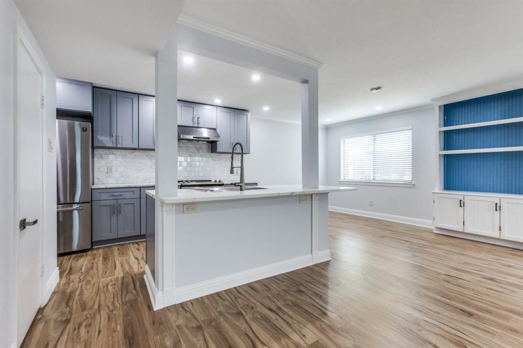 2638 Custer Parkway B Property Photo 13