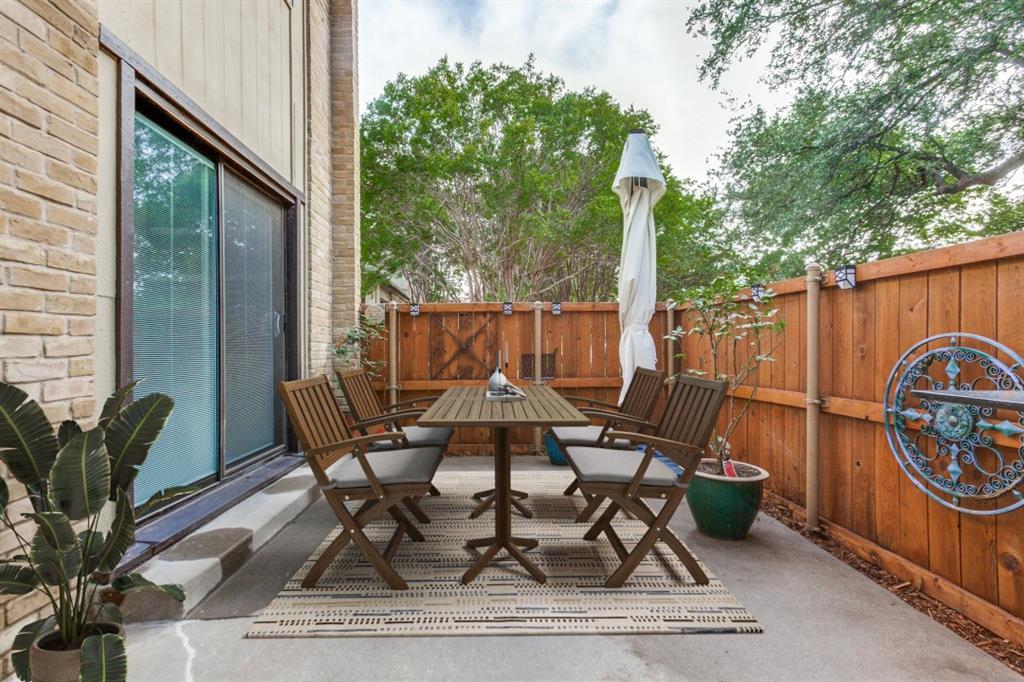 2638 Custer Parkway B Property Photo 25