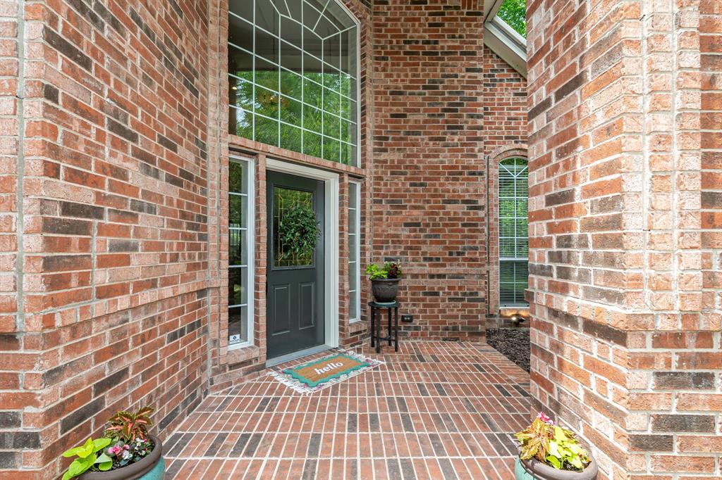 2800 Berry View Court Property Photo 2
