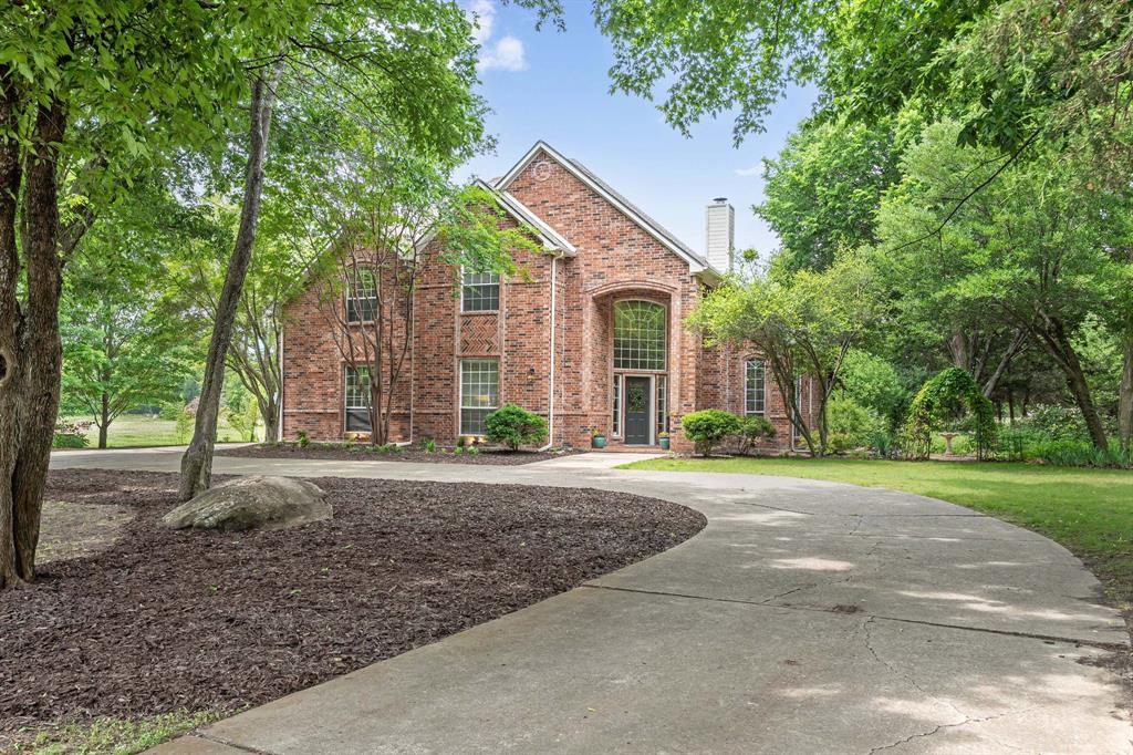 2800 Berry View Court Property Photo 3