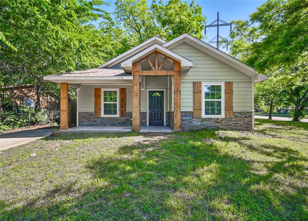 930 Baker Street Property Photo