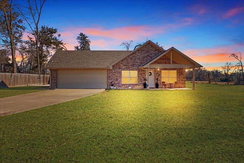 975 Cr 4240 Property Photo