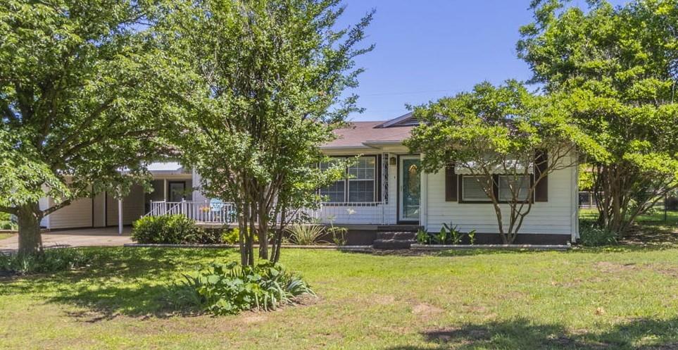 2710 Mineral Wells Highway Property Photo