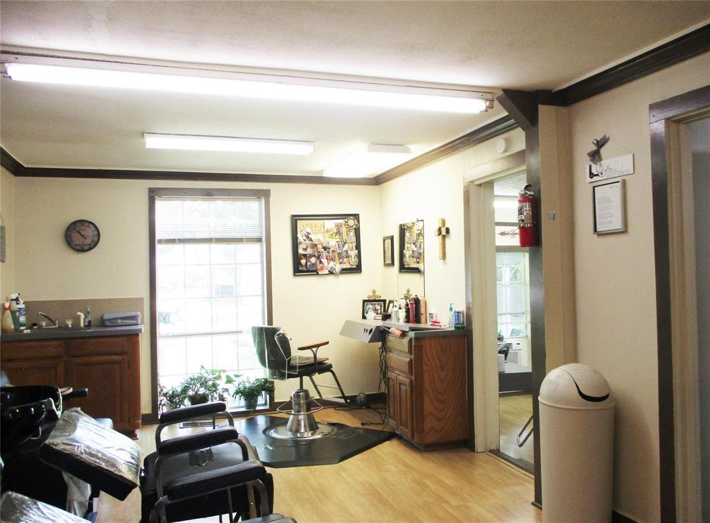 103 E Denison Avenue Property Photo 13