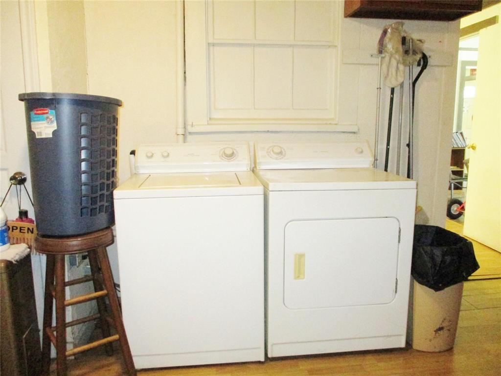 103 E Denison Avenue Property Photo 32