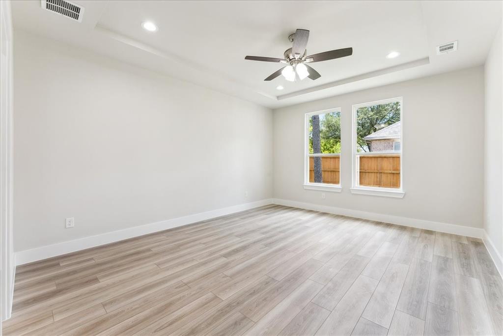 1903 Varsity Drive Property Photo 12