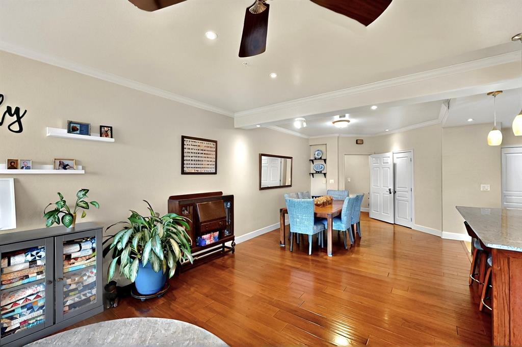 330 Las Colinas Boulevard 602 Property Photo 5