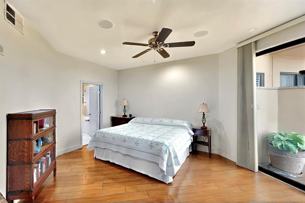 330 Las Colinas Boulevard 602 Property Photo 11