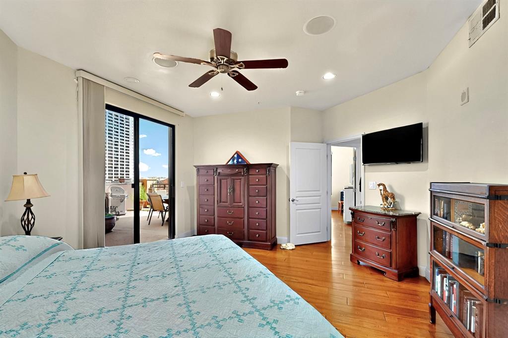 330 Las Colinas Boulevard 602 Property Photo 12
