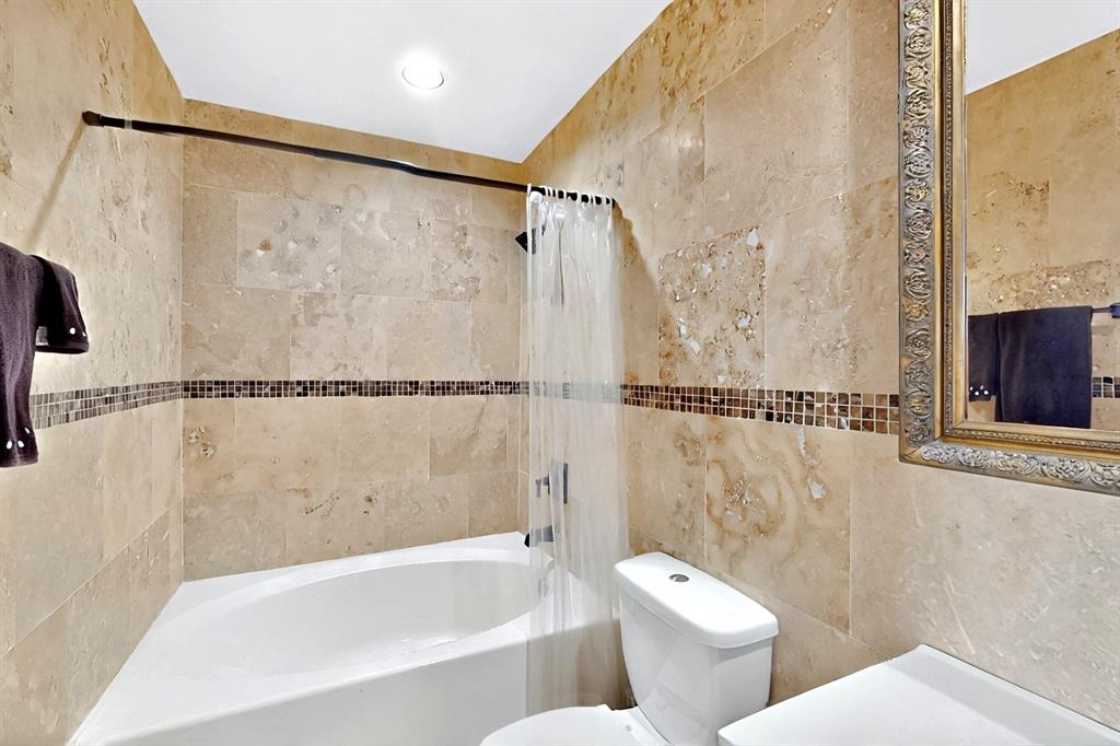 330 Las Colinas Boulevard 602 Property Photo 21