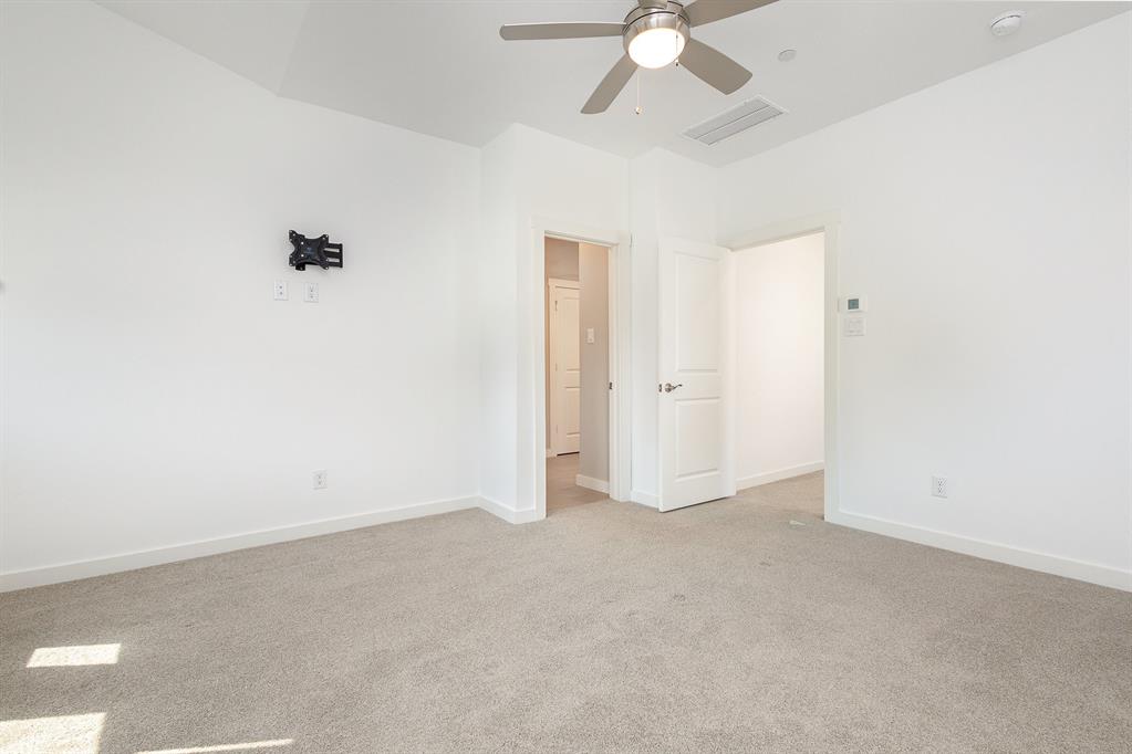 913 Emerling Drive Property Photo 24