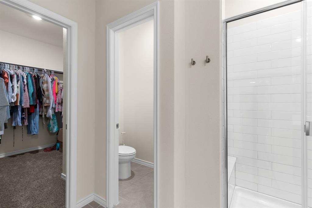 1304 Villalonga Drive Property Photo 24