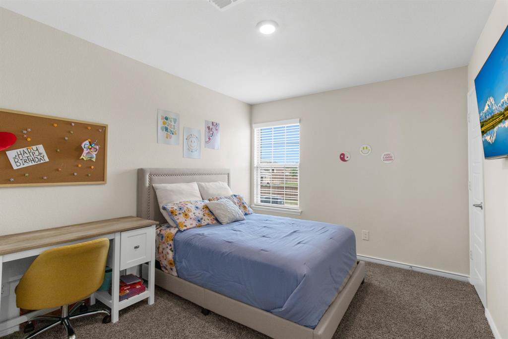 1304 Villalonga Drive Property Photo 28