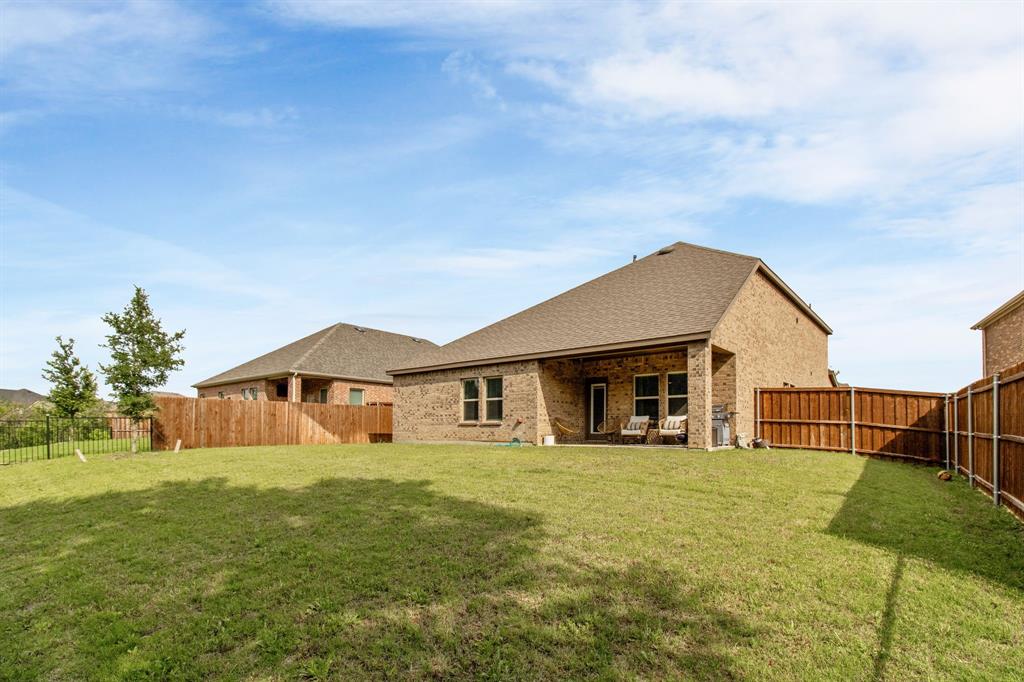 1304 Villalonga Drive Property Photo 35