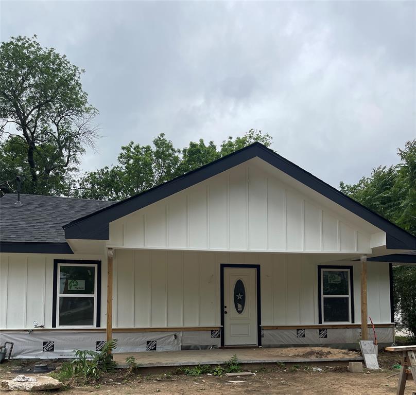 811 Ritchey Street Property Photo