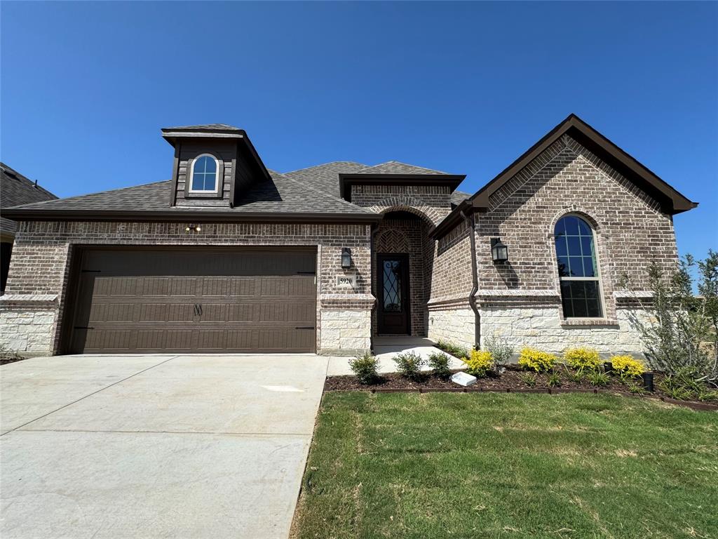 5920 Carmona Trail Property Photo 1