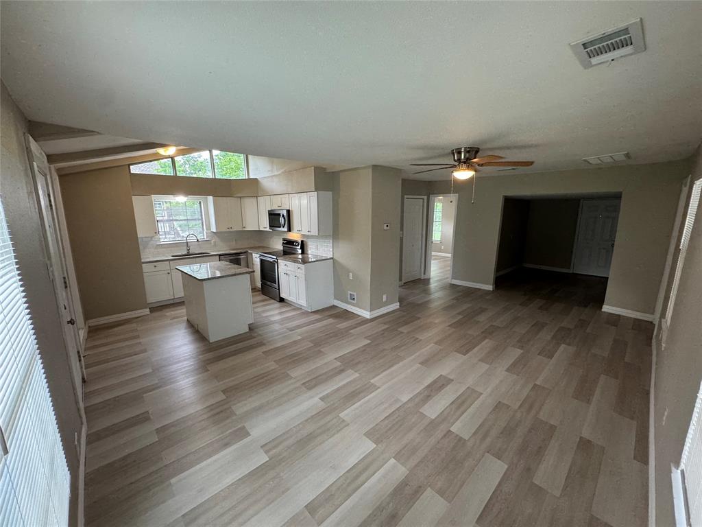 212 N 3rd Street Property Photo